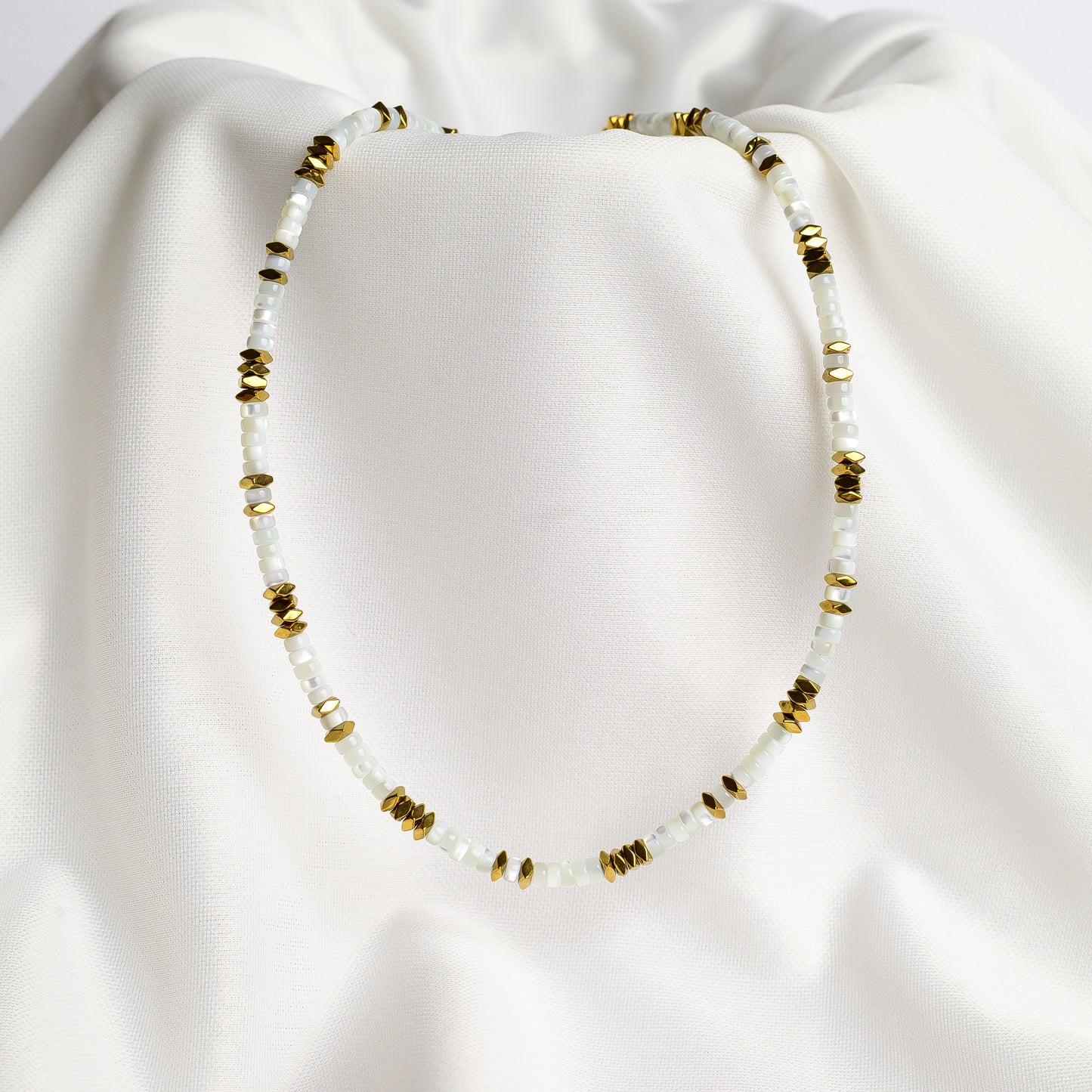 Shell Éclat Necklace