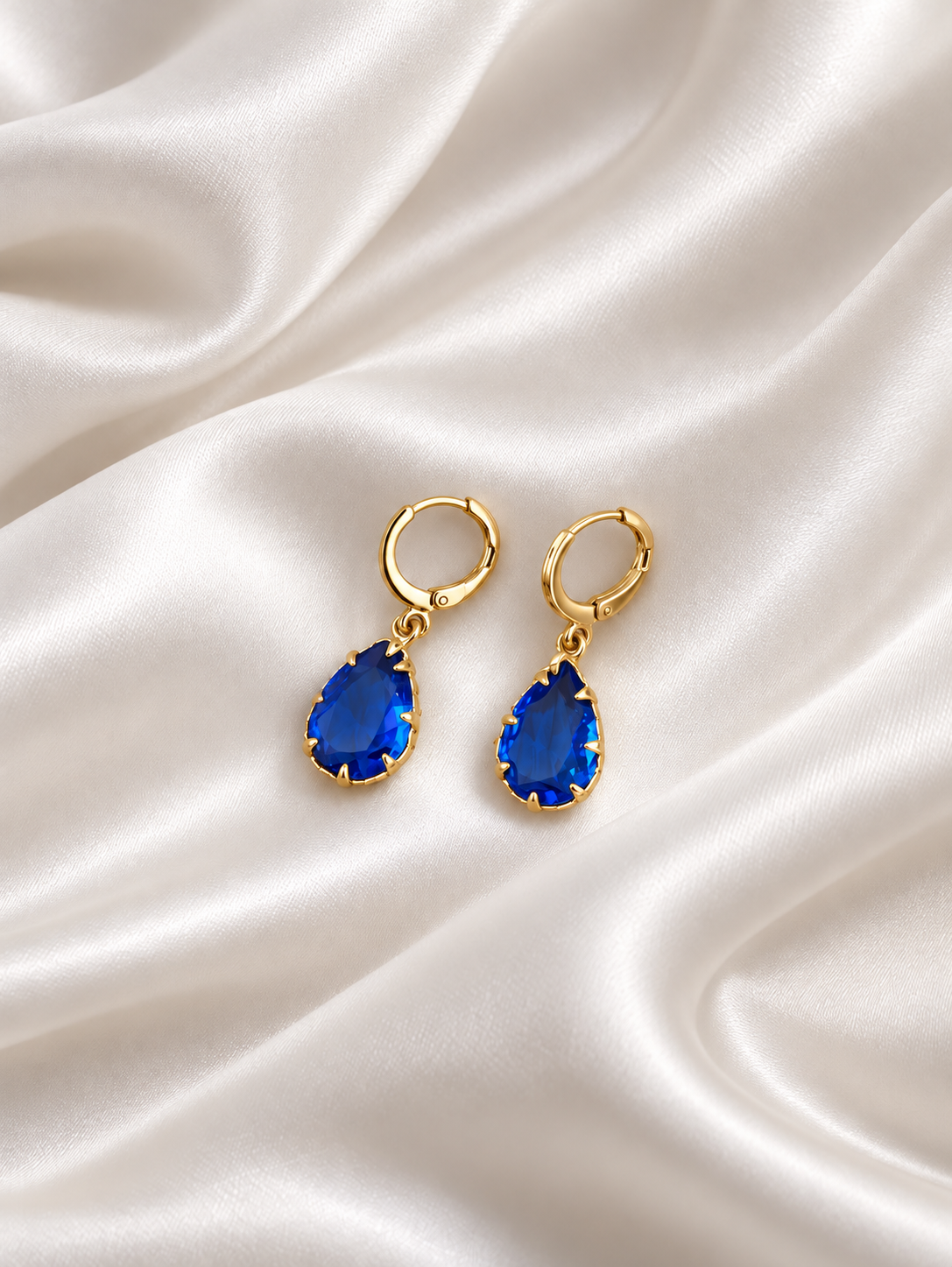 Royal Dew Earrings
