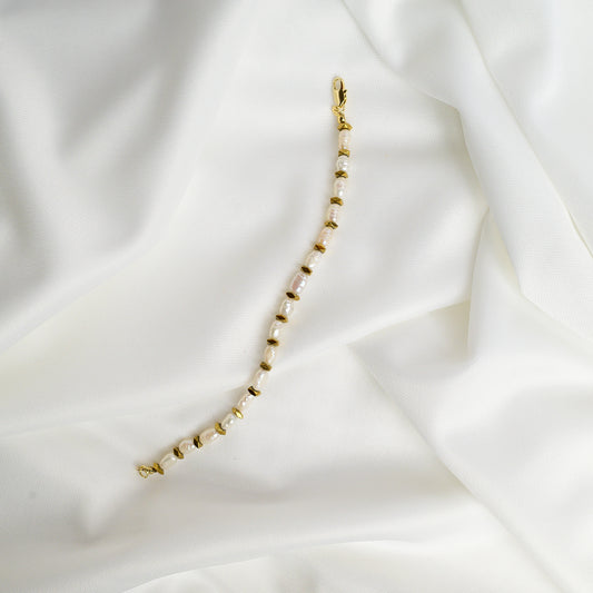 Pearl Aura Bracelet